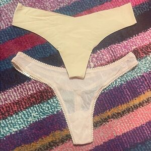 NWOT COMMANDO ON GOSSAMER THONG 2 PK BUNDLE SZ S/M